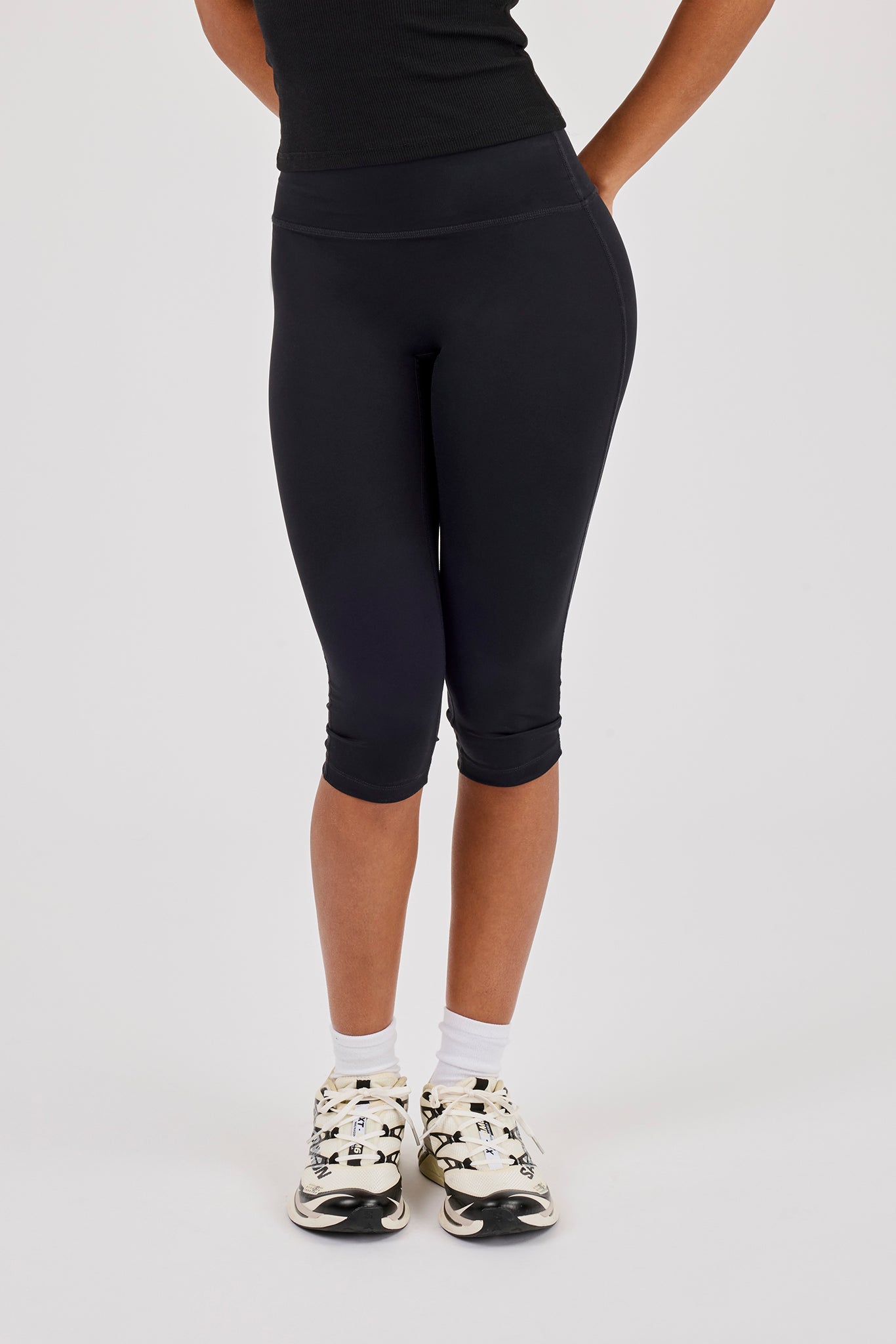 Technical Capri Pant - Black